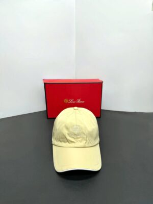 Loro Piana Baseball Pet Beige