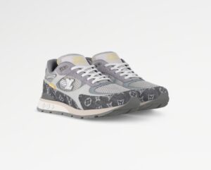 Grijs