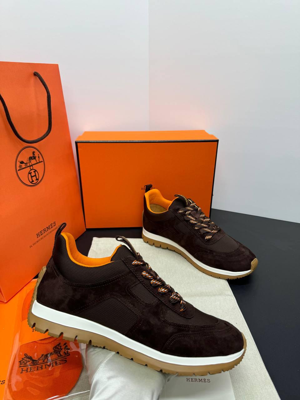 d817b101-f28d-4e06-99f2-6896a58bb171