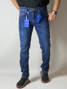 Blauw