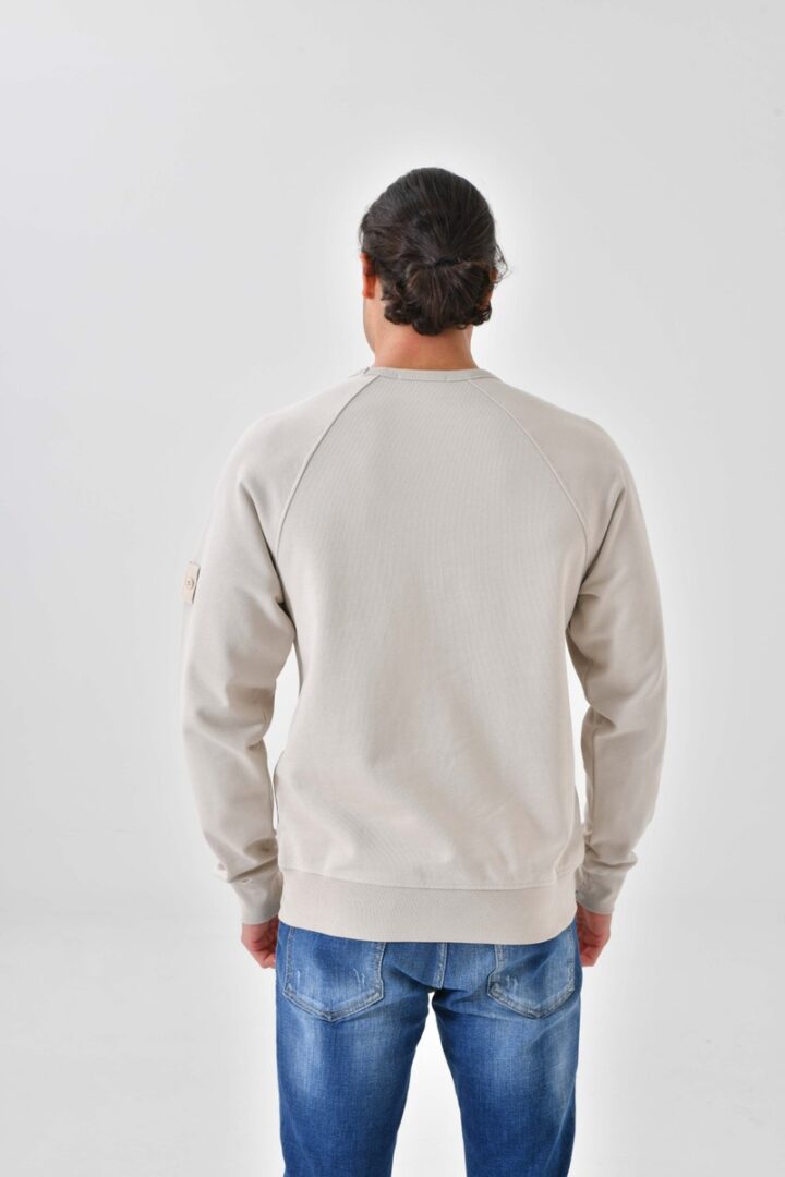 variant0-5-1696025169410