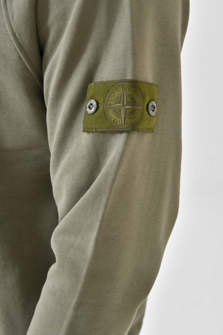 variant1-stone-island-ghost-4-1696025414778