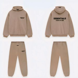 Fear of God Essentials Desert Sand Trainingspak
