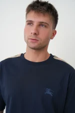 Burberry 'Check Trim' Logo Embroidered T-Shirt - Afbeelding 6