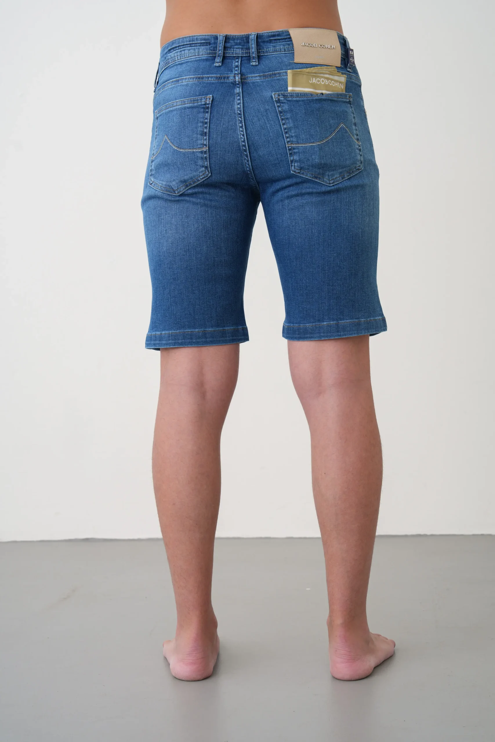 26 mayıs2251 Jacob Cohen Short Jean - Afbeelding 1
