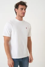 Ami Paris 'Red Heart' Embroidered T-Shirt - Afbeelding 3
