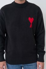 Ami De Coeur 'Red Heart' Detail Crewneck Trui - Afbeelding 4