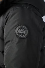 Canada Goose MacMillan Parka Zwart/Zwart Logo — 100% Ganzendons - Afbeelding 10