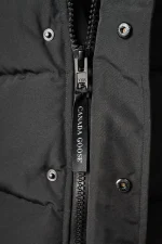Canada Goose MacMillan Parka Zwart/Zwart Logo — 100% Ganzendons - Afbeelding 15