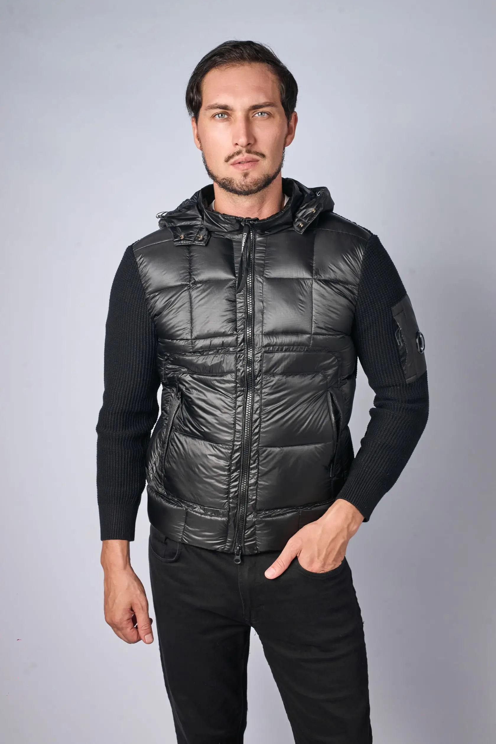 kurtki4651 C.P. Company Merino Wool Padded Hybrid Hood Jas — 100% Ganzendons - Afbeelding 1