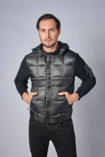 C.P. Company Merino Wool Padded Hybrid Hood Jas — 100% Ganzendons - Afbeelding 6