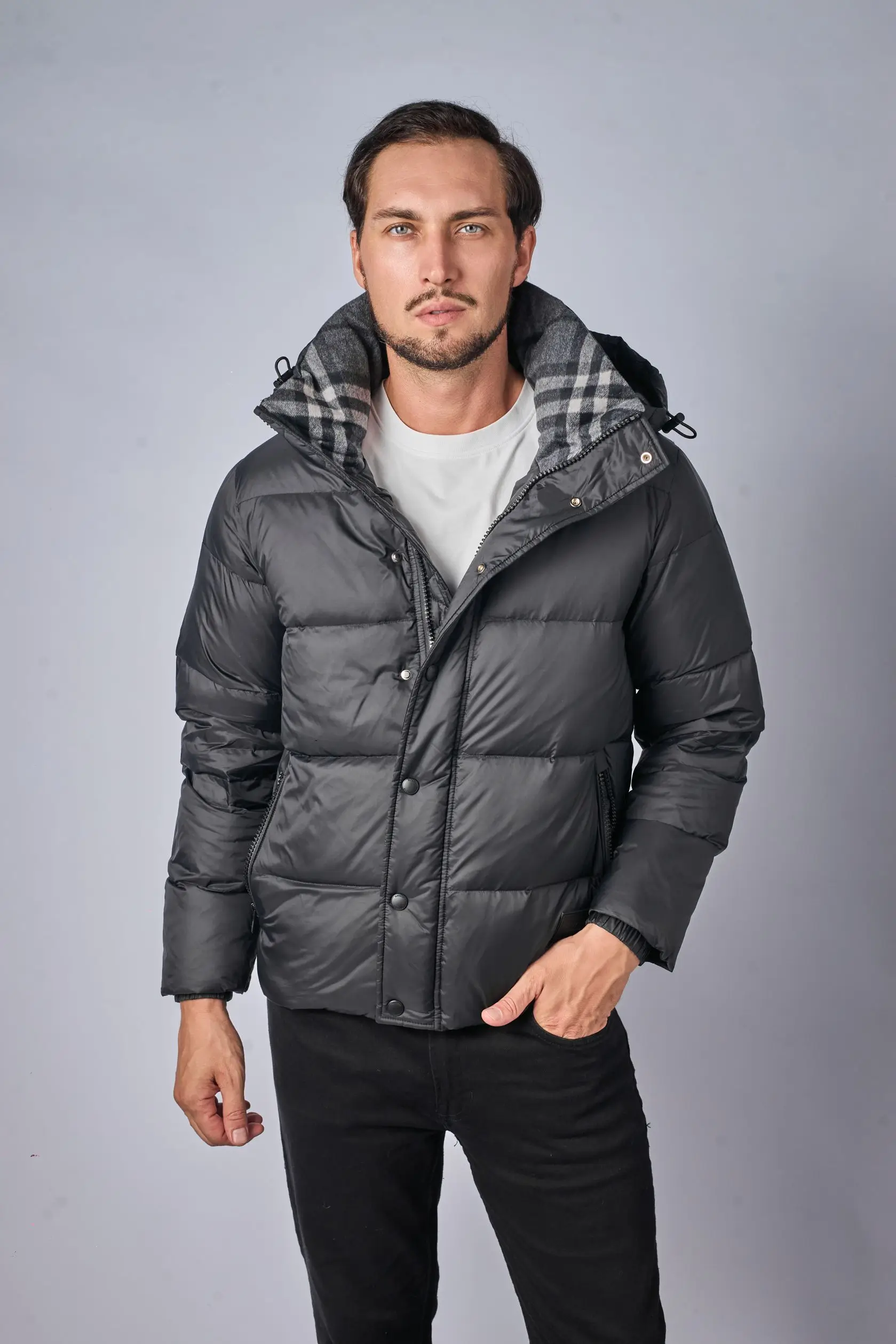 kurtki4925 Burberry Halsby Puffer Donsjas — 100% Ganzendons - Afbeelding 1