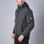 C.P. Company Lichtgewicht Donsjas met Capuchon — 100% Dons