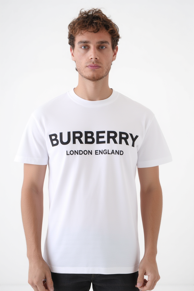 1751402263311 Burberry Logo Print T-Shirt - Afbeelding 1