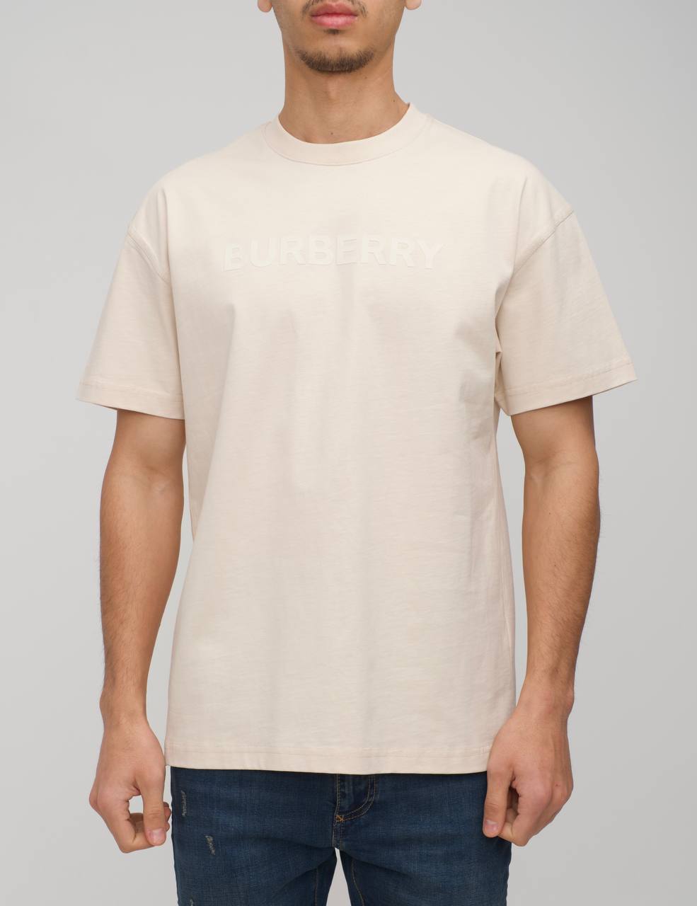 WhatsApp-Image-2025-06-15-at-3.25.51-AM-3 Burberry Logo Print T-Shirt - Afbeelding 1