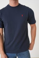 Ami Paris Red Heart Embroidered T-Shirt - Afbeelding 4
